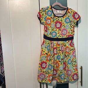 Colorful Hanna Anderson dress size 140. Yellow with flowers